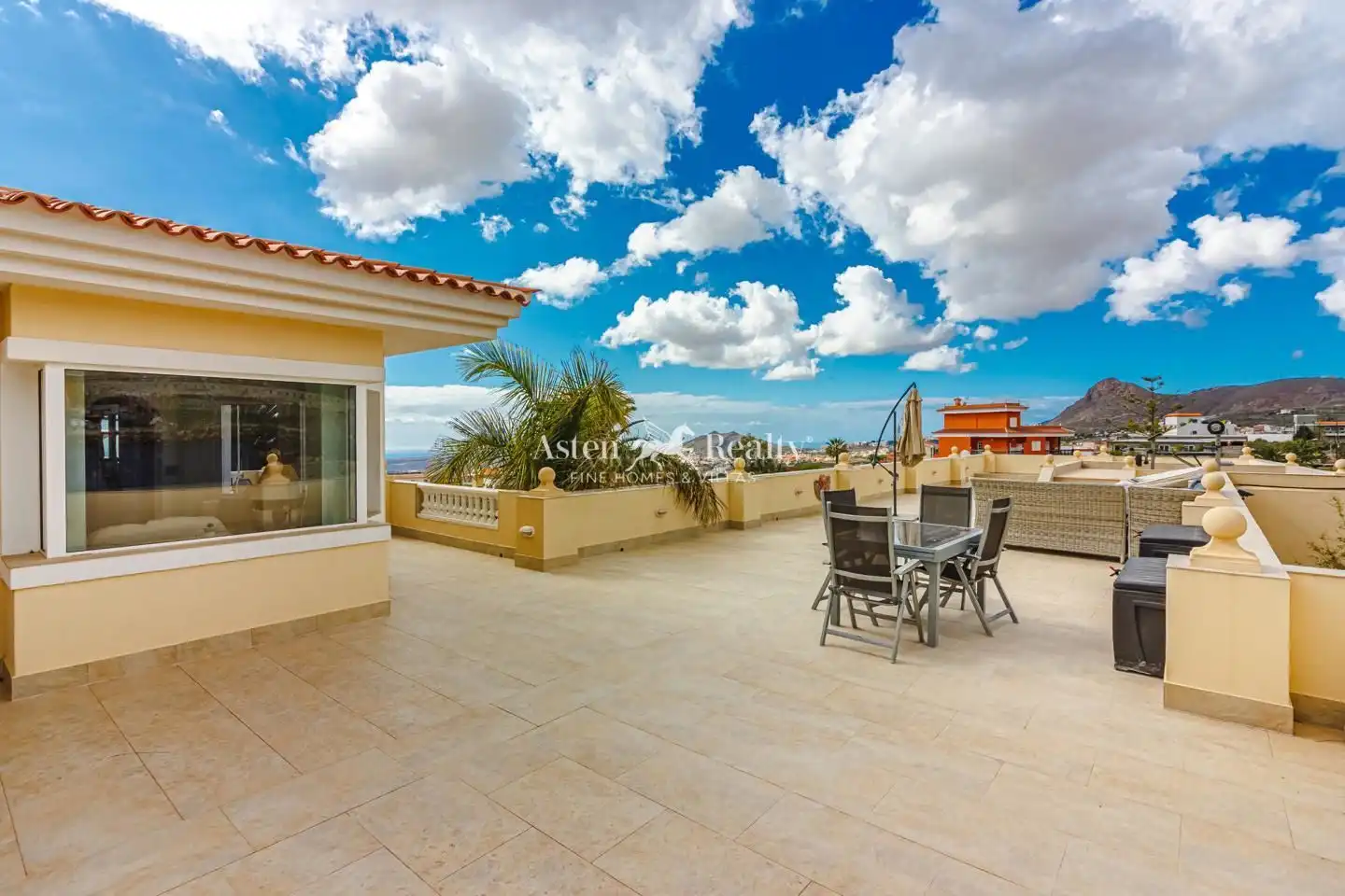 Terrassa de Casa o xalet en venda en Arona amb Aire condicionat, Terrassa i Piscina