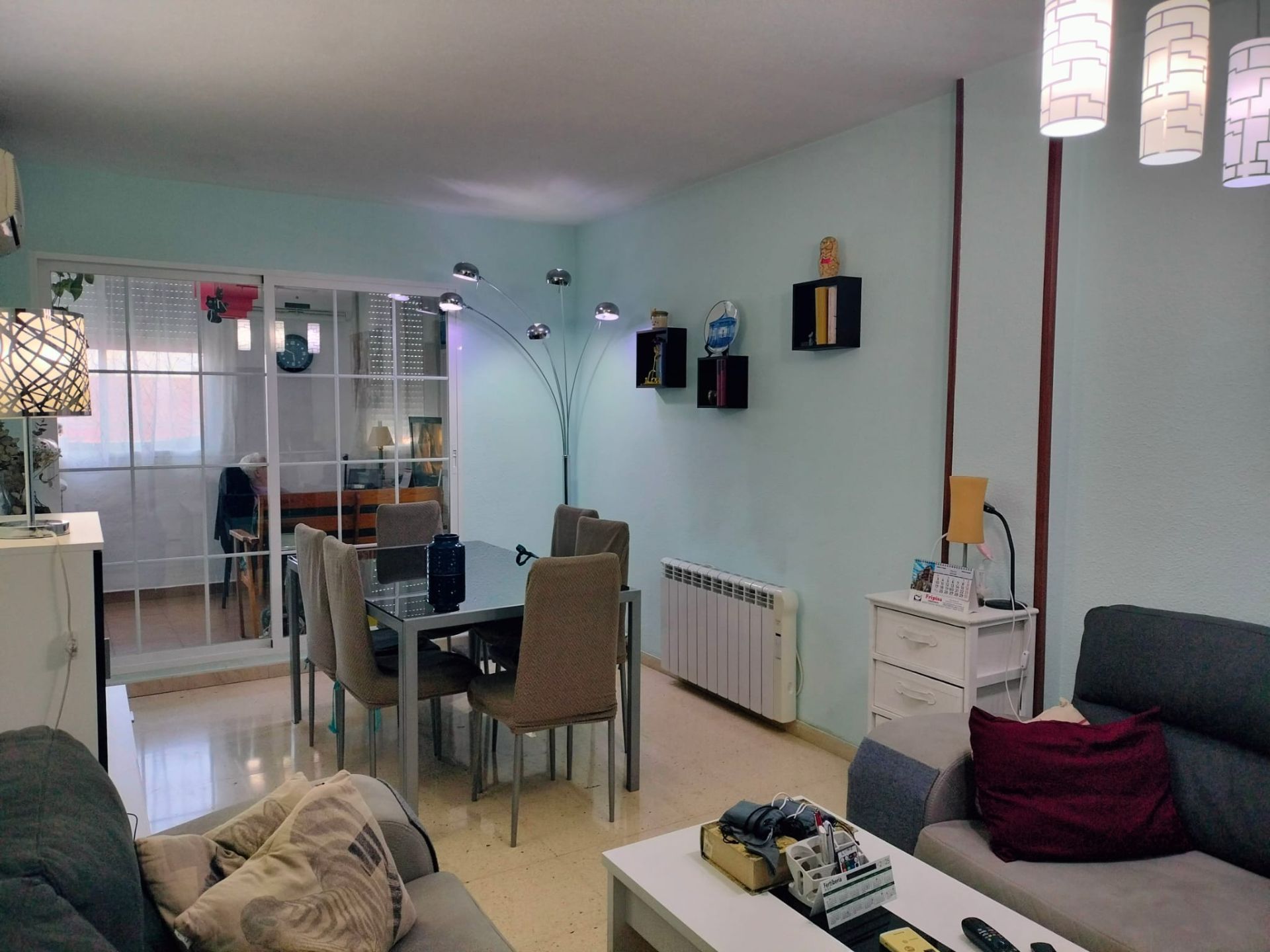 Menjador de Dúplex de lloguer en Puertollano amb Aire condicionat, Calefacció i Terrassa