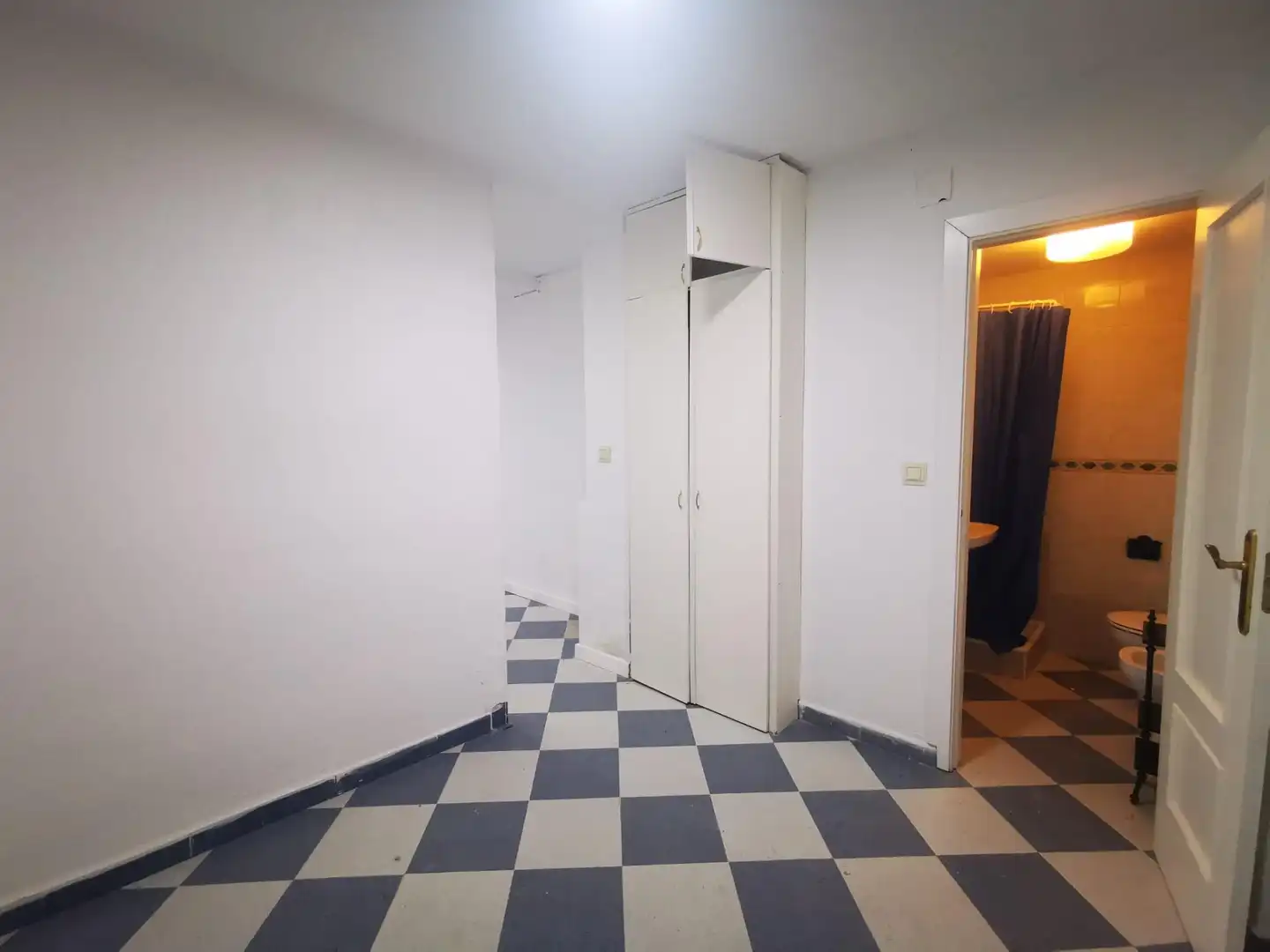 Habitación de Local de alquiler en Centro