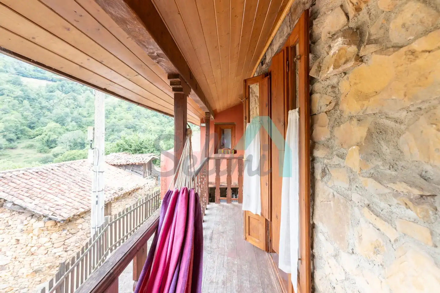 Einfamilien-Reihenhaus zum Verkauf in Lugar Bustiello, Proaza