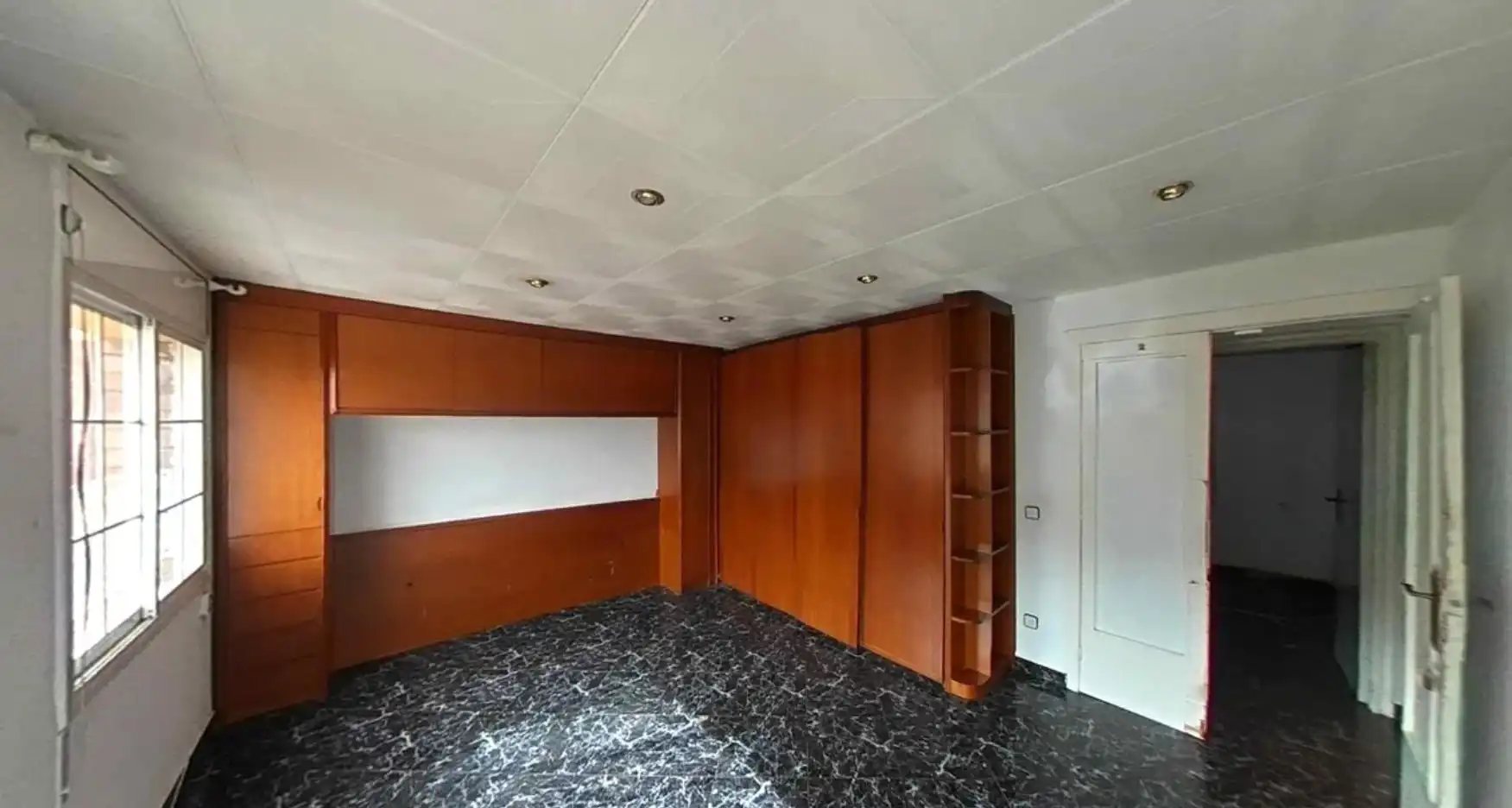 Flat for sale in Badalona