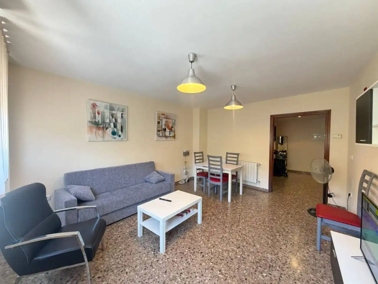 Living room of Flat for sale in Castellón de la Plana / Castelló de la Plana  with Heating, Storage room and Furnished