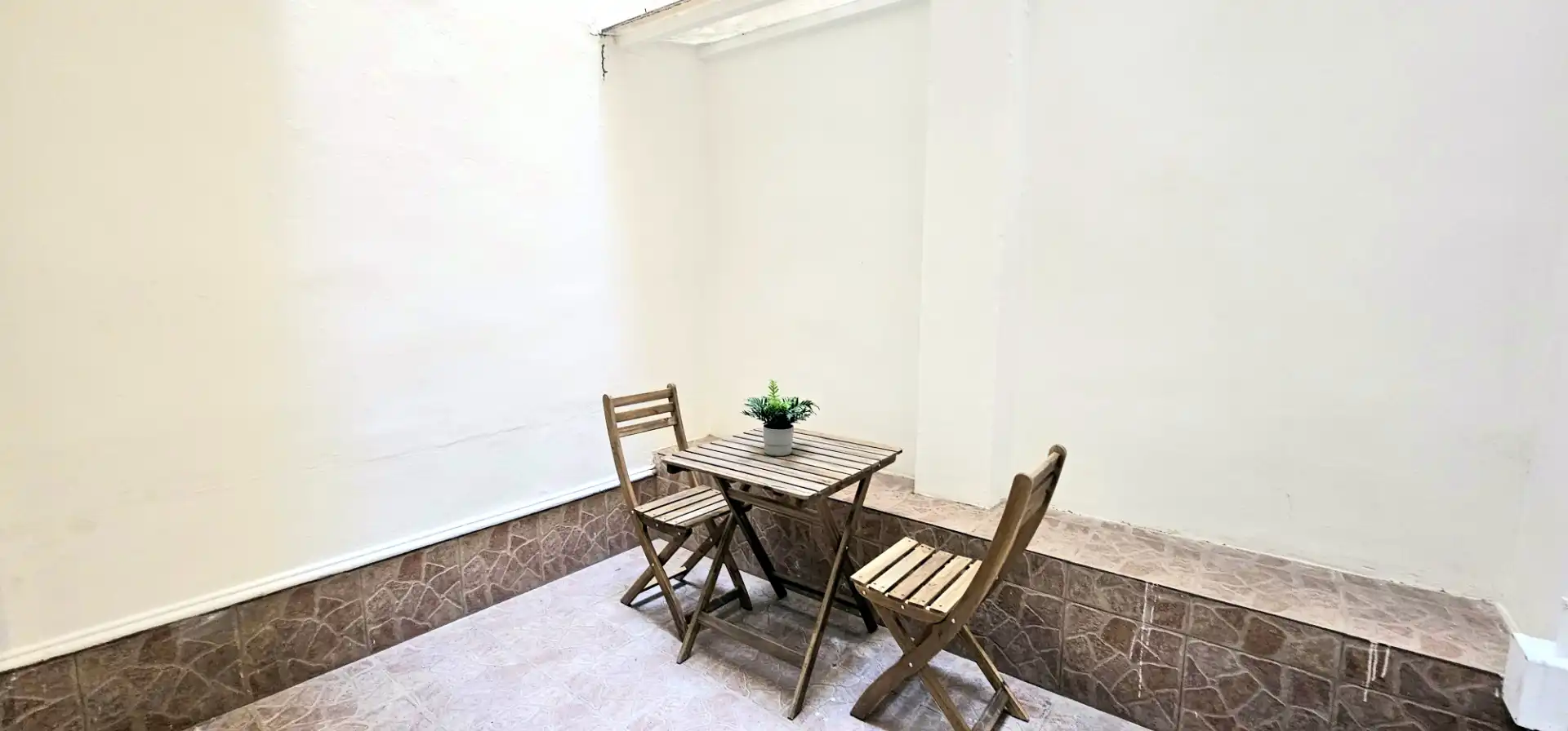 Terrasse von Wohnung zur Miete in Nou Barris