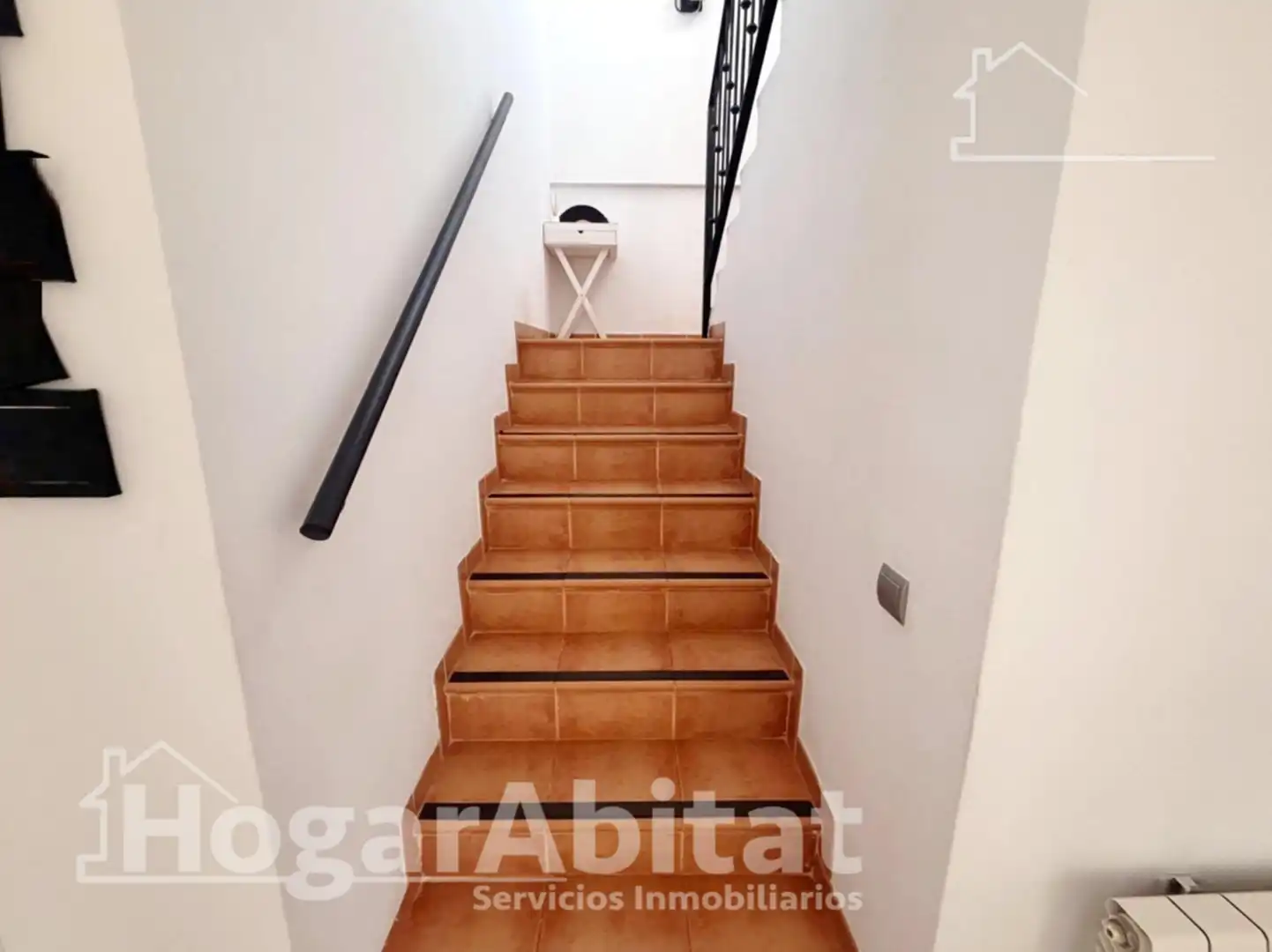 Houses for sale in Montserrat  with Heating, Private garden and Terrace