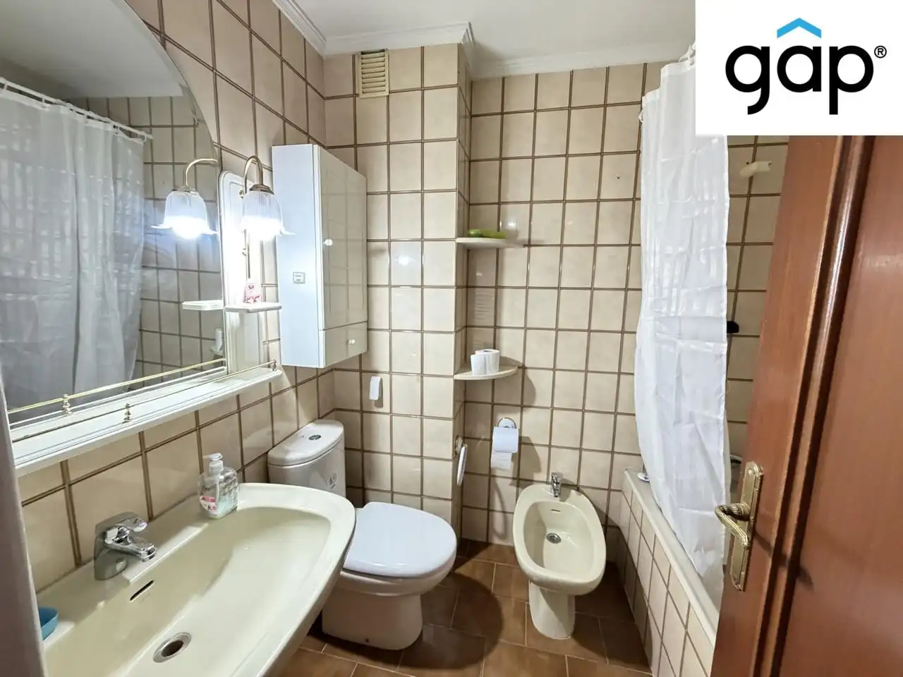 Badezimmer von Wohnung zur Miete in Cuenca mit Heizung, Terrasse und Möbliert