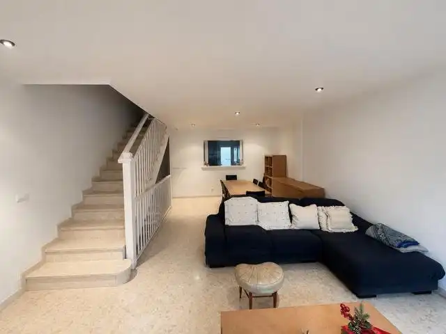 Reihenhaus mit Pool zum Verkauf in Calle de Josefina Manresa, imagen 6