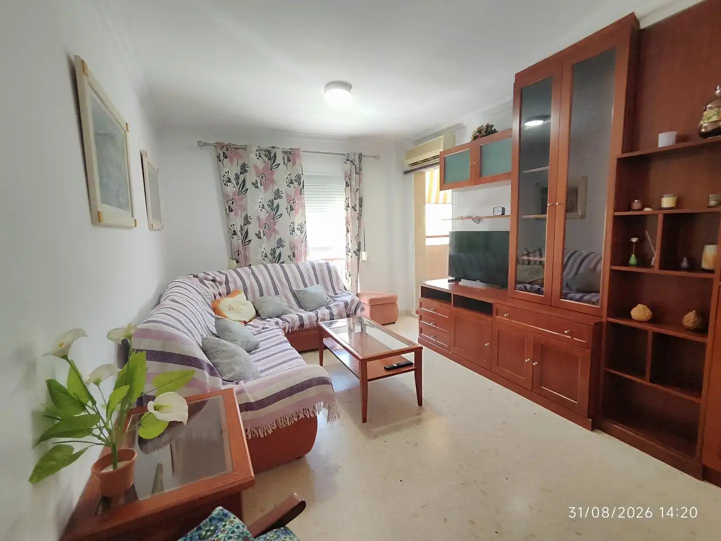 Sala de estar de Piso de alquiler en Málaga con Aire acondicionado, Terraza y Amueblado