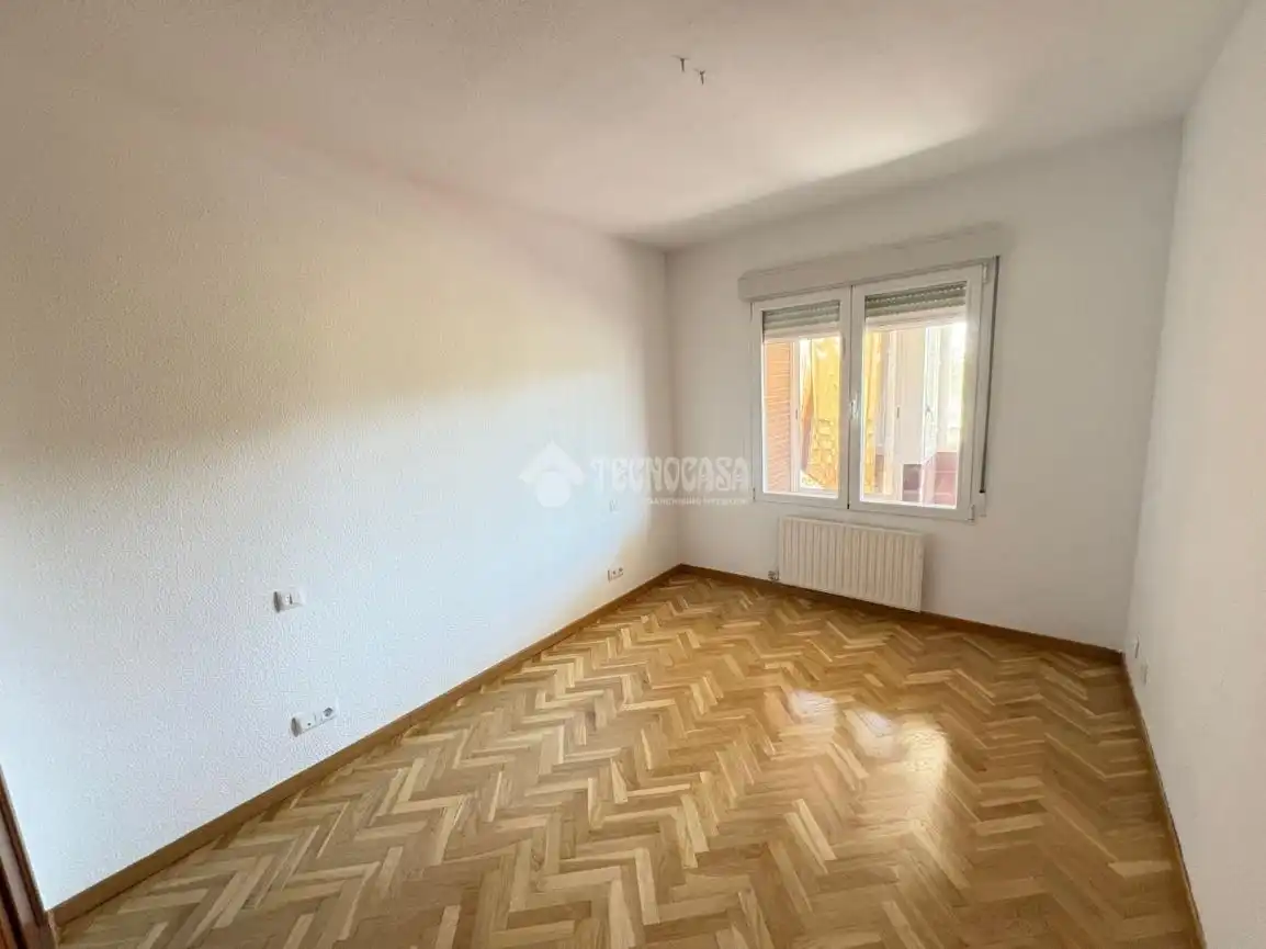 Appartamento con piscina in affitto a Chamartín, imagen 22