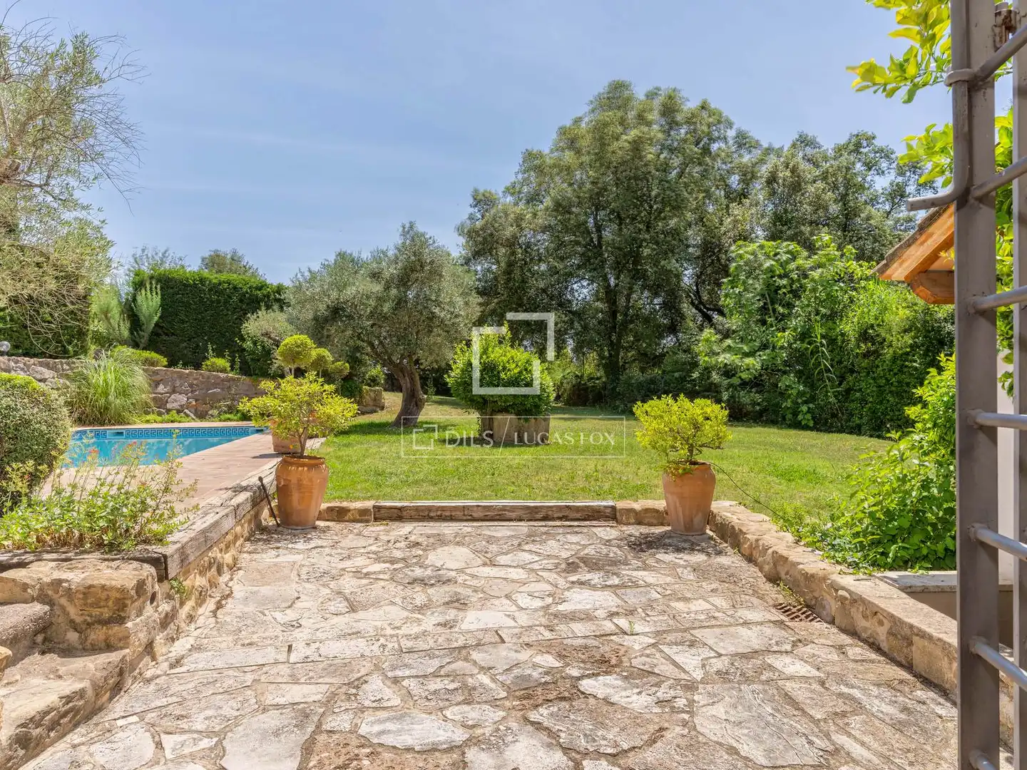 Maison rustique avec piscine à vendre à Cabanelles, imagen 45