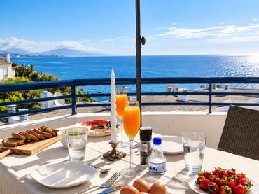 Penthouse with pool for sale in Urbanización Marina del Sol