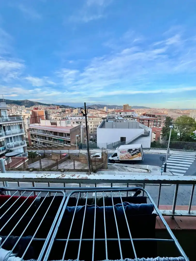 Exterior view of Apartments for sale in Barcelona  with Heating and Terrace