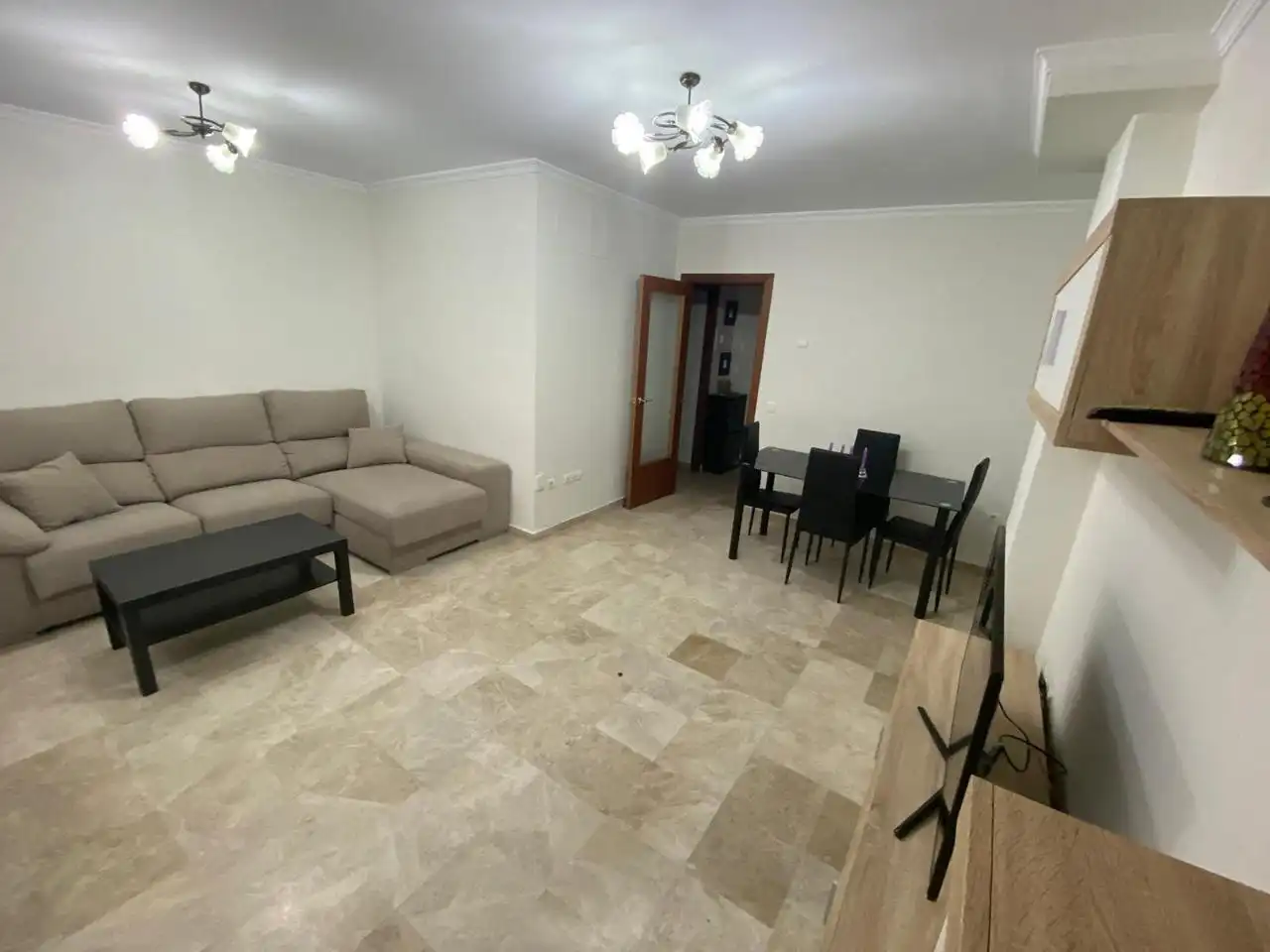 Ground floor for rent in Arco Norte - Avda. España