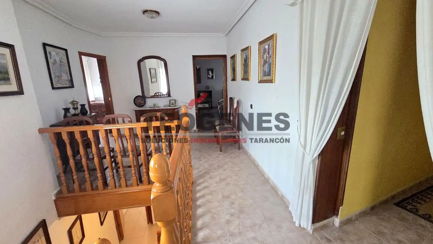 Houses for sale in Villarejo de Fuentes  with Terrace and Furnished