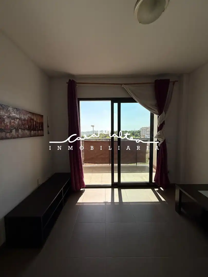 Habitación de Piso en venta en La Nucia con Terraza, Amueblado y Balcón