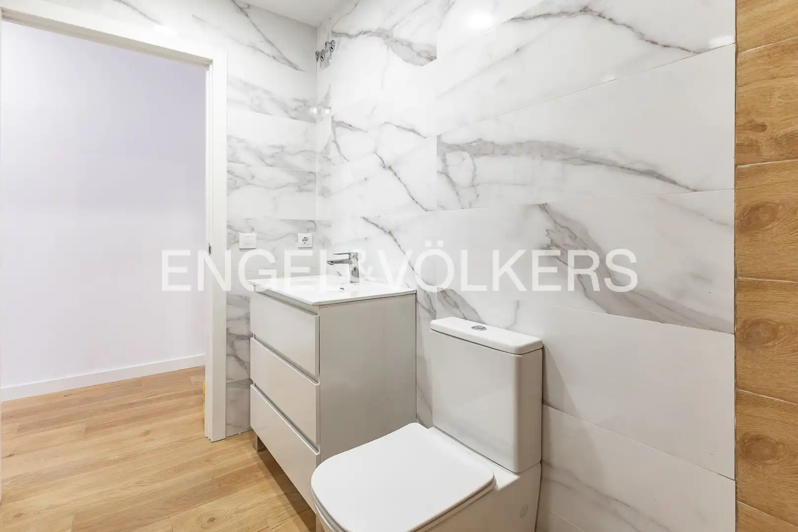 Baño de Casa o chalet en venta en Mataró con Aire acondicionado, Calefacción y Trastero