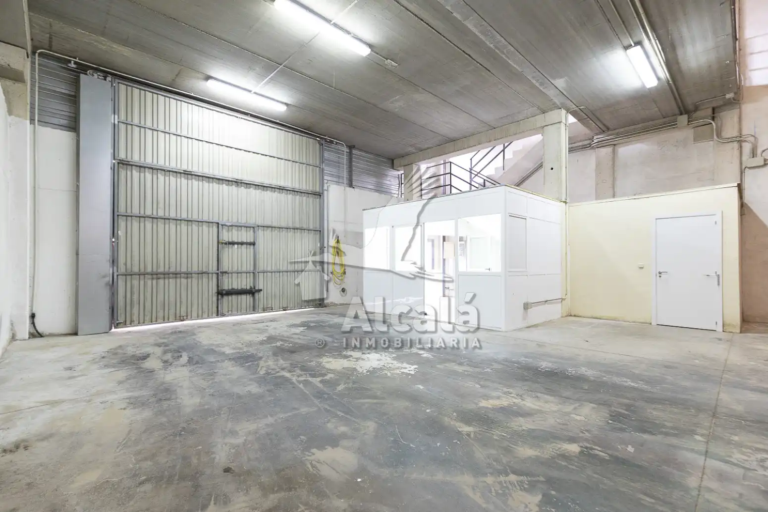 Industrial buildings for sale in Daganzo de Arriba, Madrid