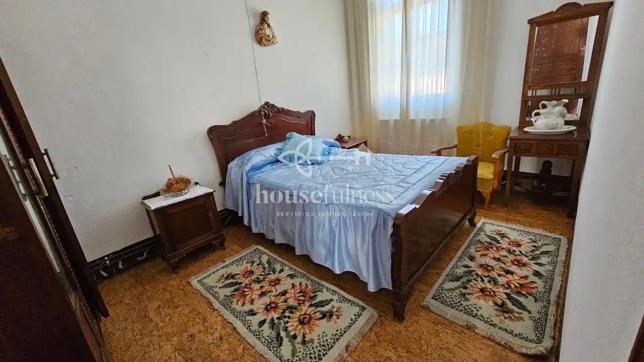 Habitación de Casa o chalet en venta en Valdoviño con Calefacción, Jardín privado y Trastero