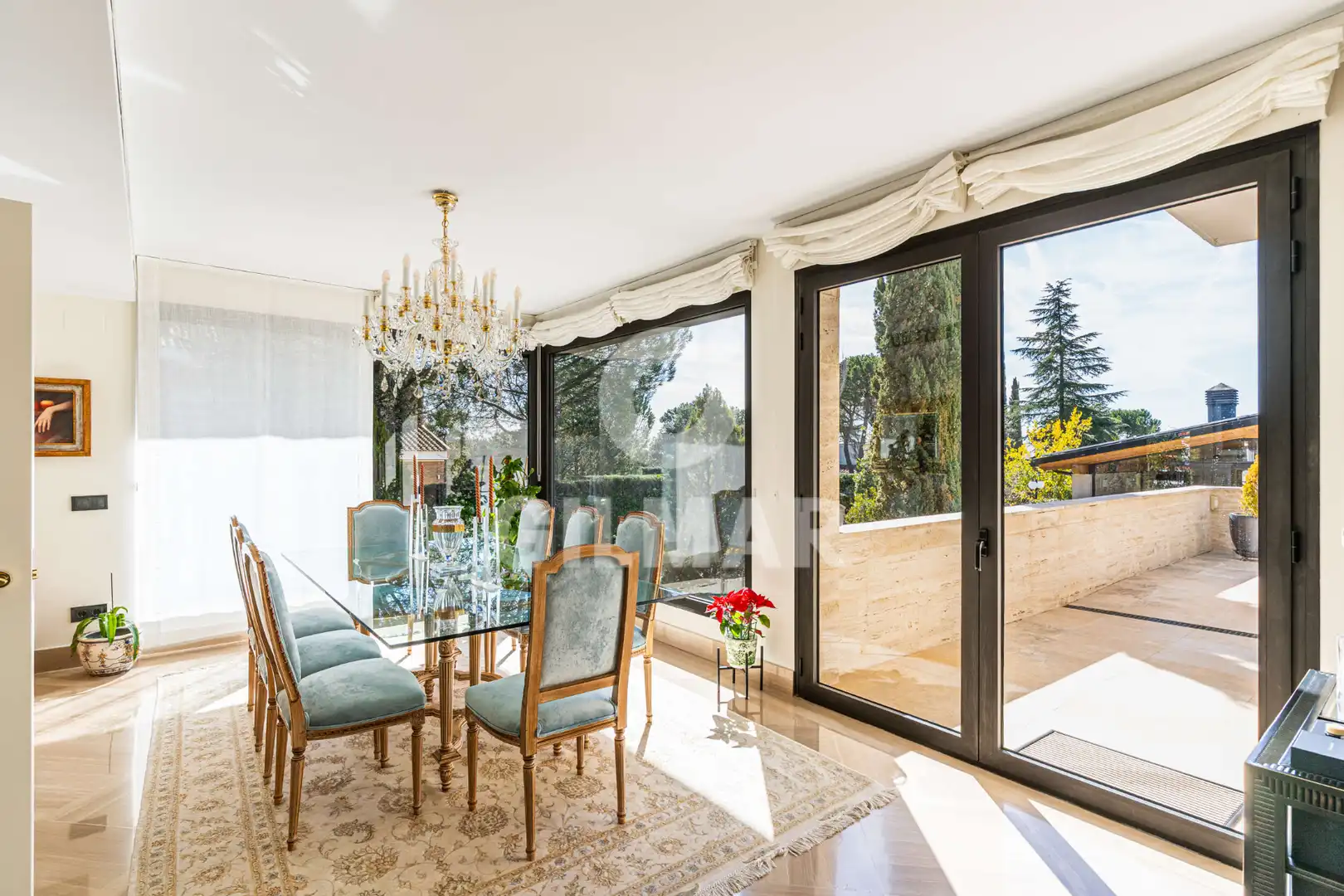 Comedor de Casa o chalet en venta en Las Rozas de Madrid con Aire acondicionado, Calefacción y Jardín privado