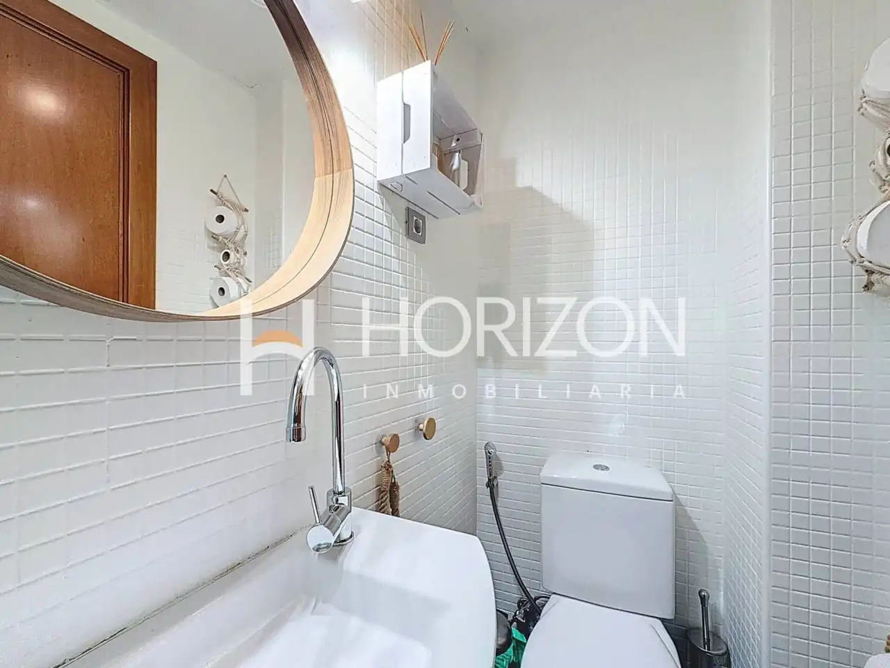 Badezimmer von Wohnung zum Verkauf in Barcelona mit Klimaanlage, Heizung und Möbliert