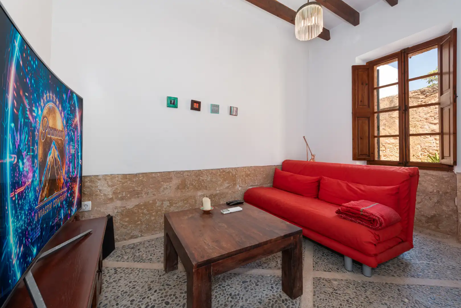 Sala d'estar de Casa adosada en venda en Alcúdia amb Aire condicionat i Moblat