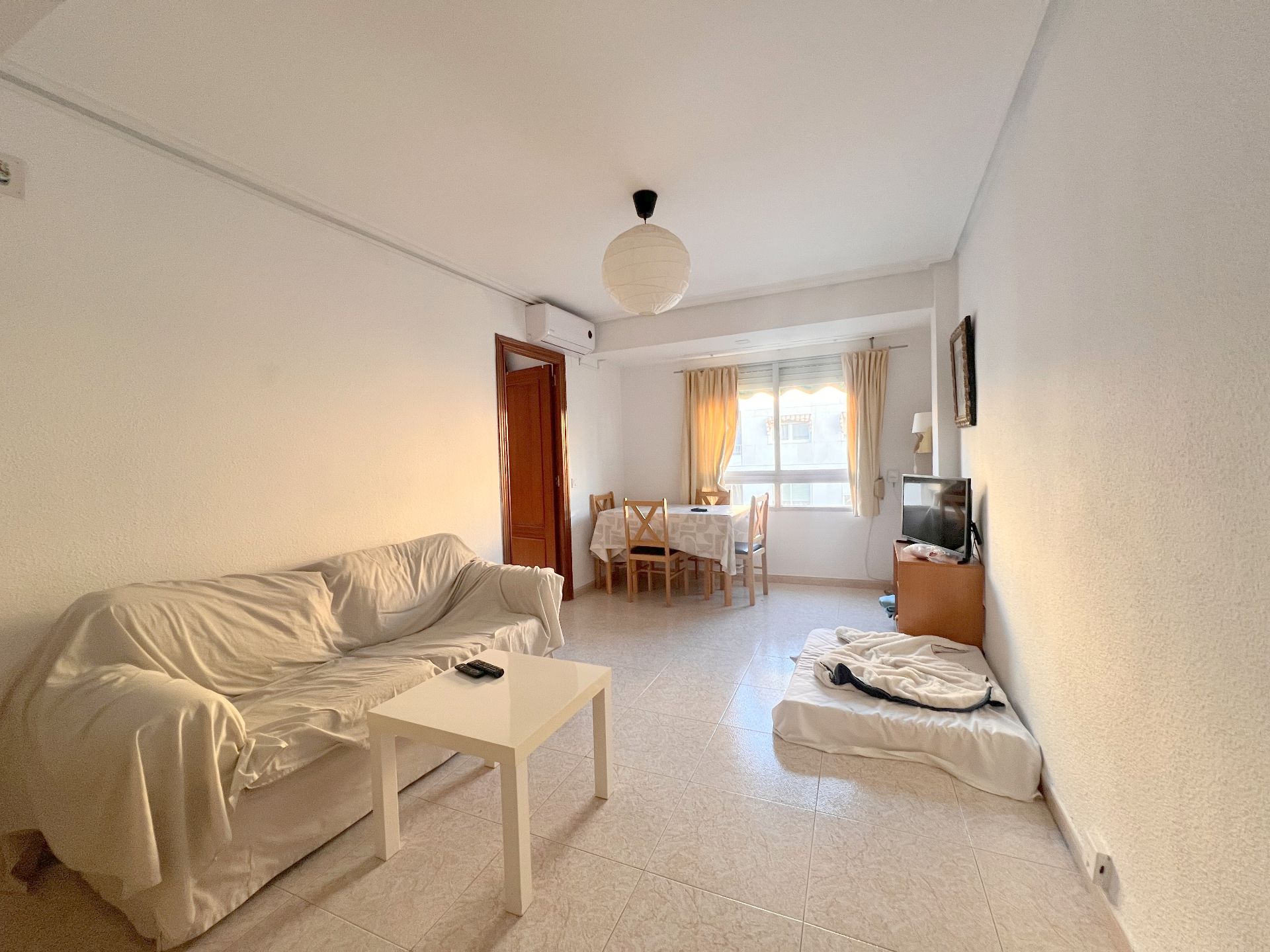 Sala d'estar de Pis en venda en  Valencia Capital amb Balcó