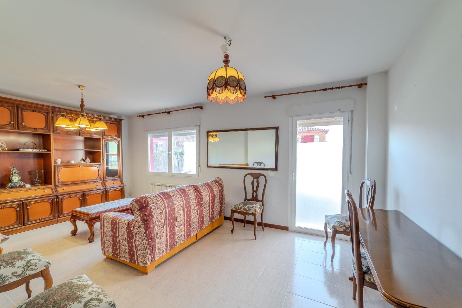 Bedroom of Single-family semi-detached to rent in Villaralbo  with Heating, Storage room and Balcony