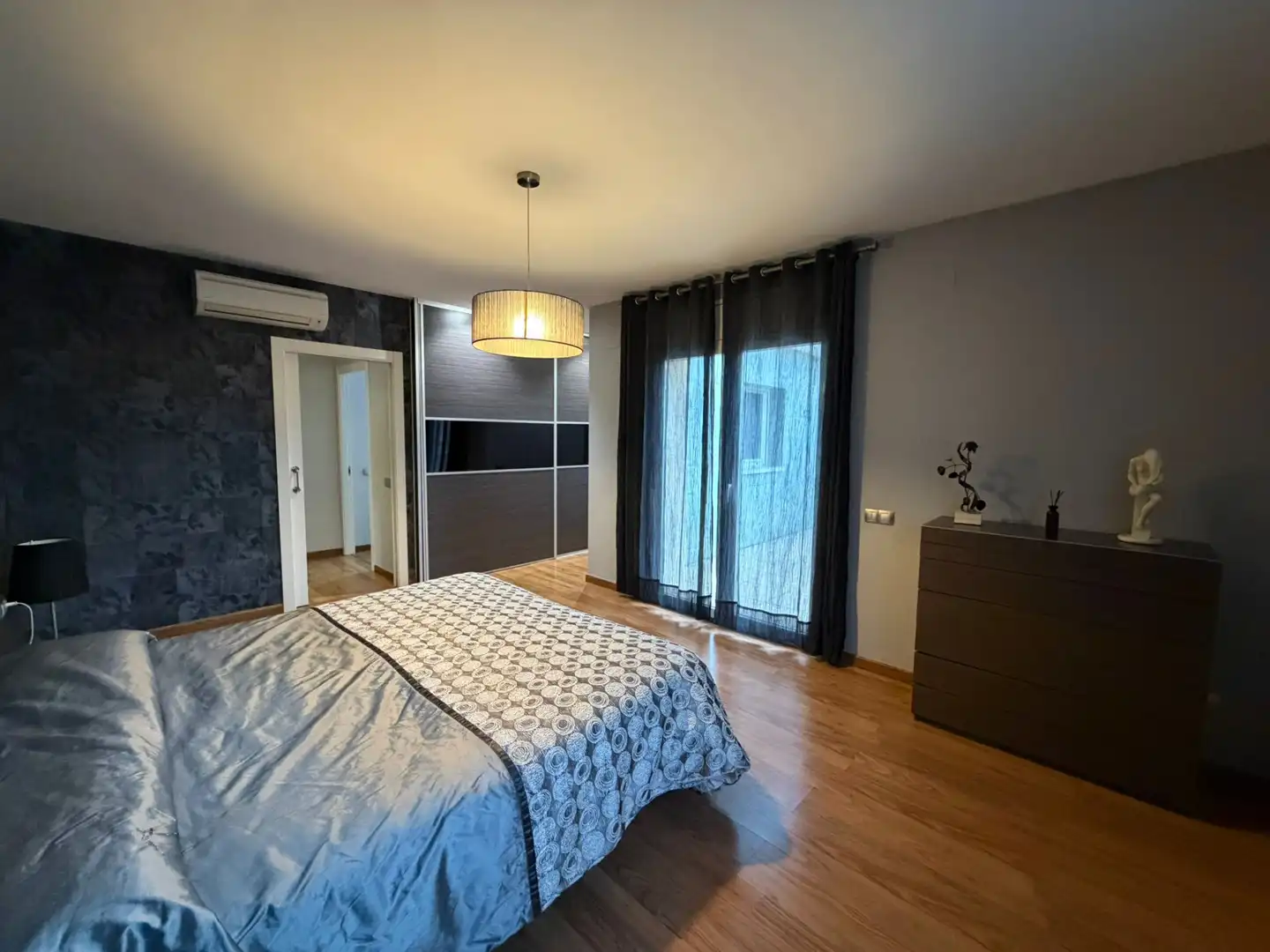 Bedroom of Houses for sale in Albesa  with Air Conditioner, Heating and Parquet flooring