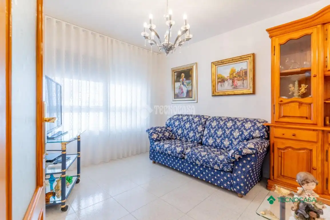 Sala de estar de Piso en venta en Roquetas de Mar con Aire acondicionado, Terraza y Balcón