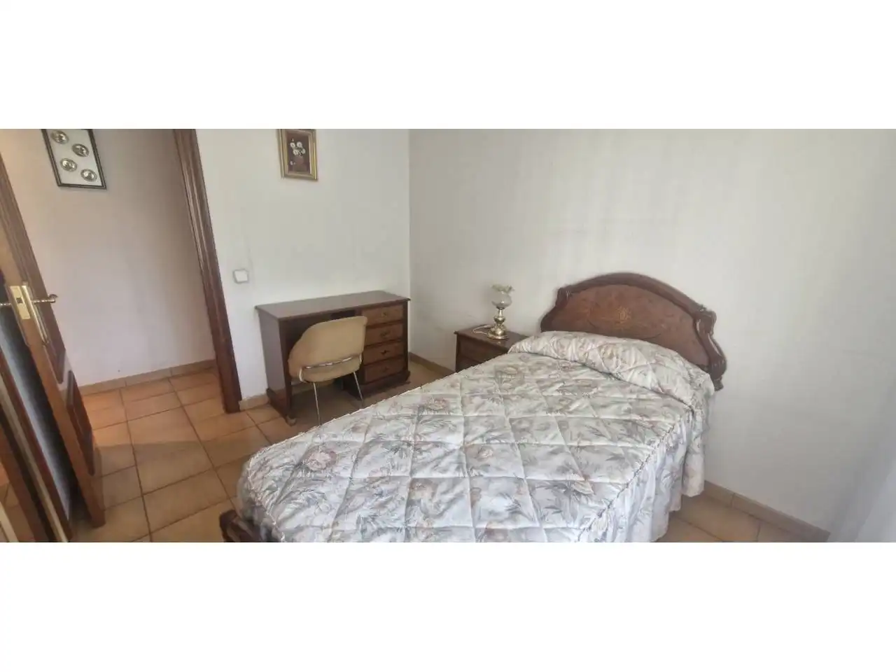Bedroom of Flat for sale in  Logroño  with Heating, Terrace and Furnished