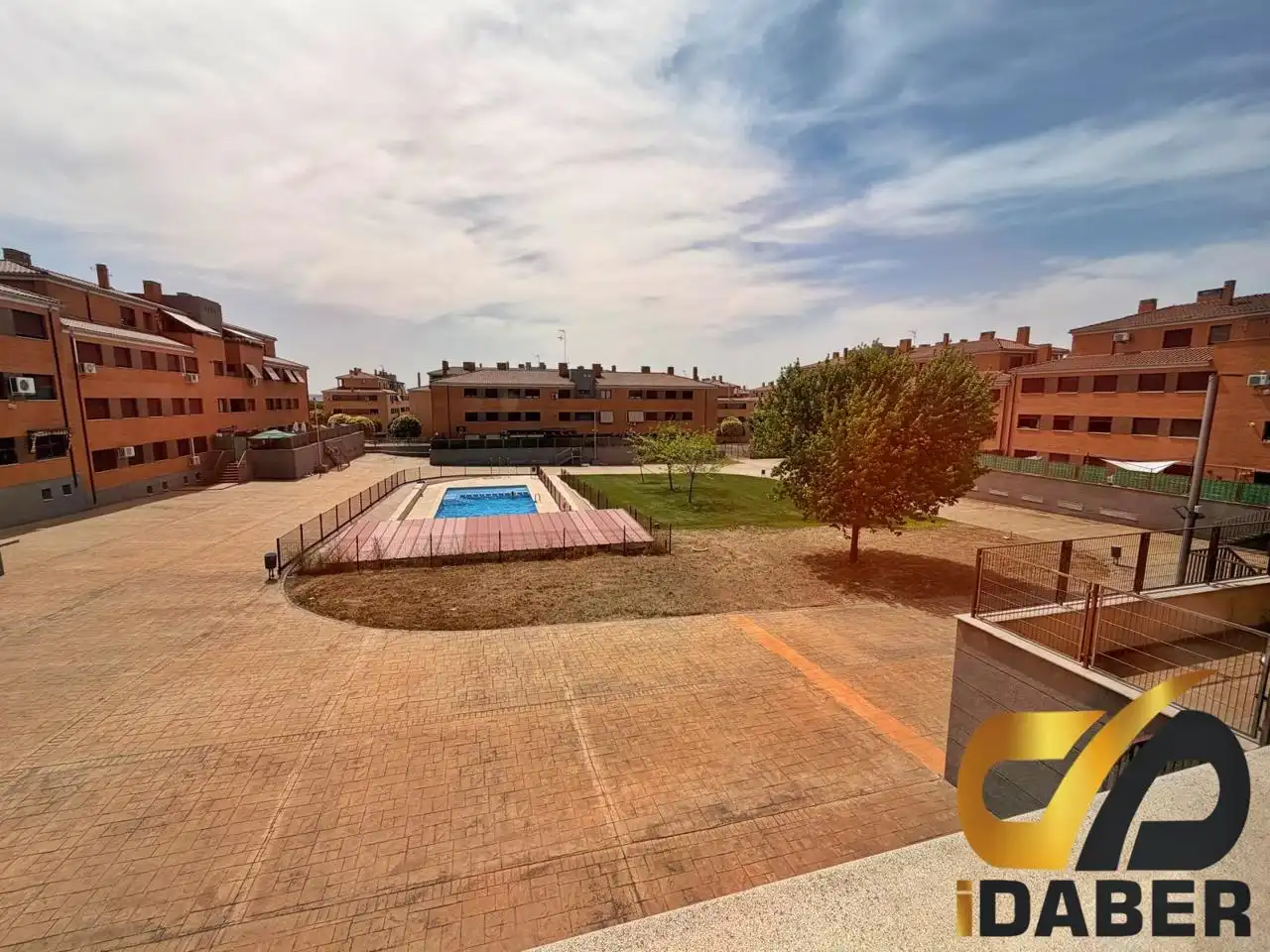 Vista exterior de Piso en venta en Illescas con Aire acondicionado, Calefacción y Trastero