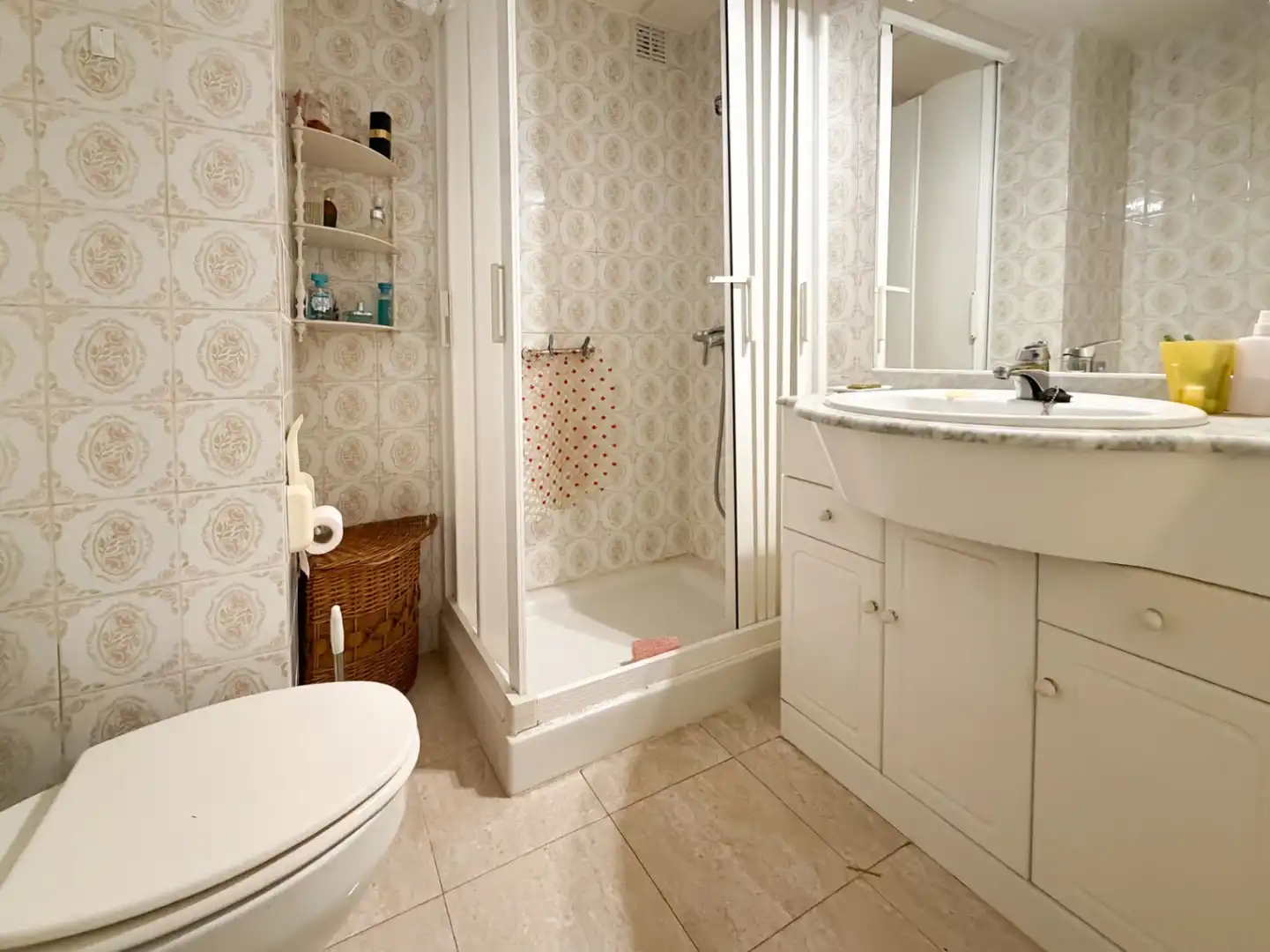 Bathroom of Apartments for sale in El Campello  with Air Conditioner and Balcony