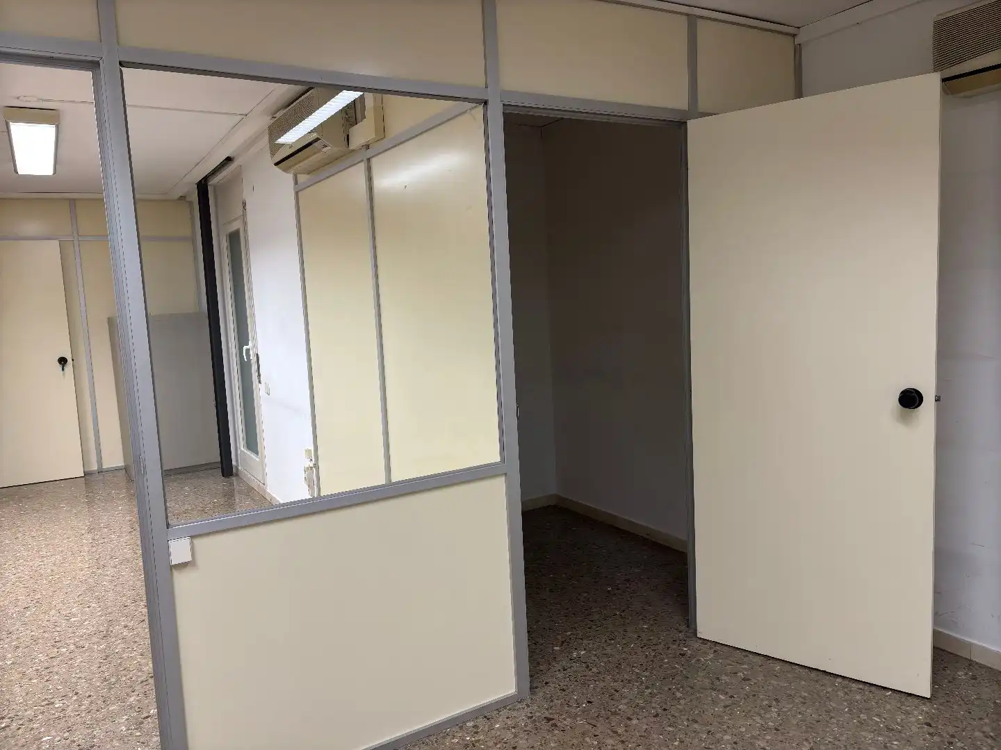 Büro mit Aufzug zum Verkauf in Doctor Cistaré 39, imagen 11