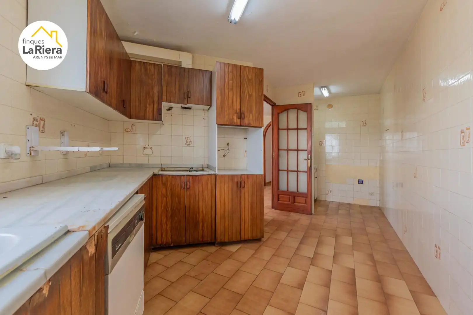 Cuina de Casa o xalet en venda en Arenys de Mar amb Calefacció, Jardí privat i Terrassa