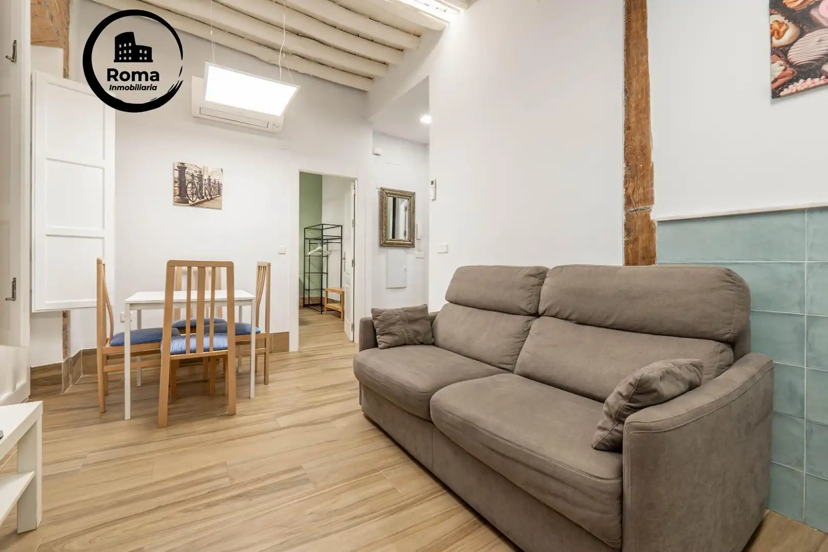 Living room of Houses for sale in Granada  with Air Conditioner, Heating and Furnished