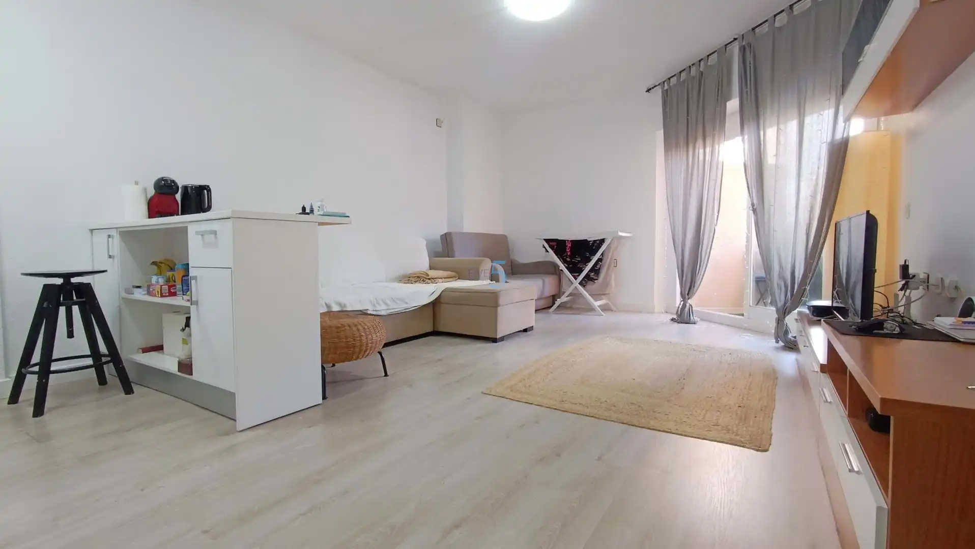 Bedroom of Flat for sale in Torrevieja  with Air Conditioner, Heating and Swimming Pool