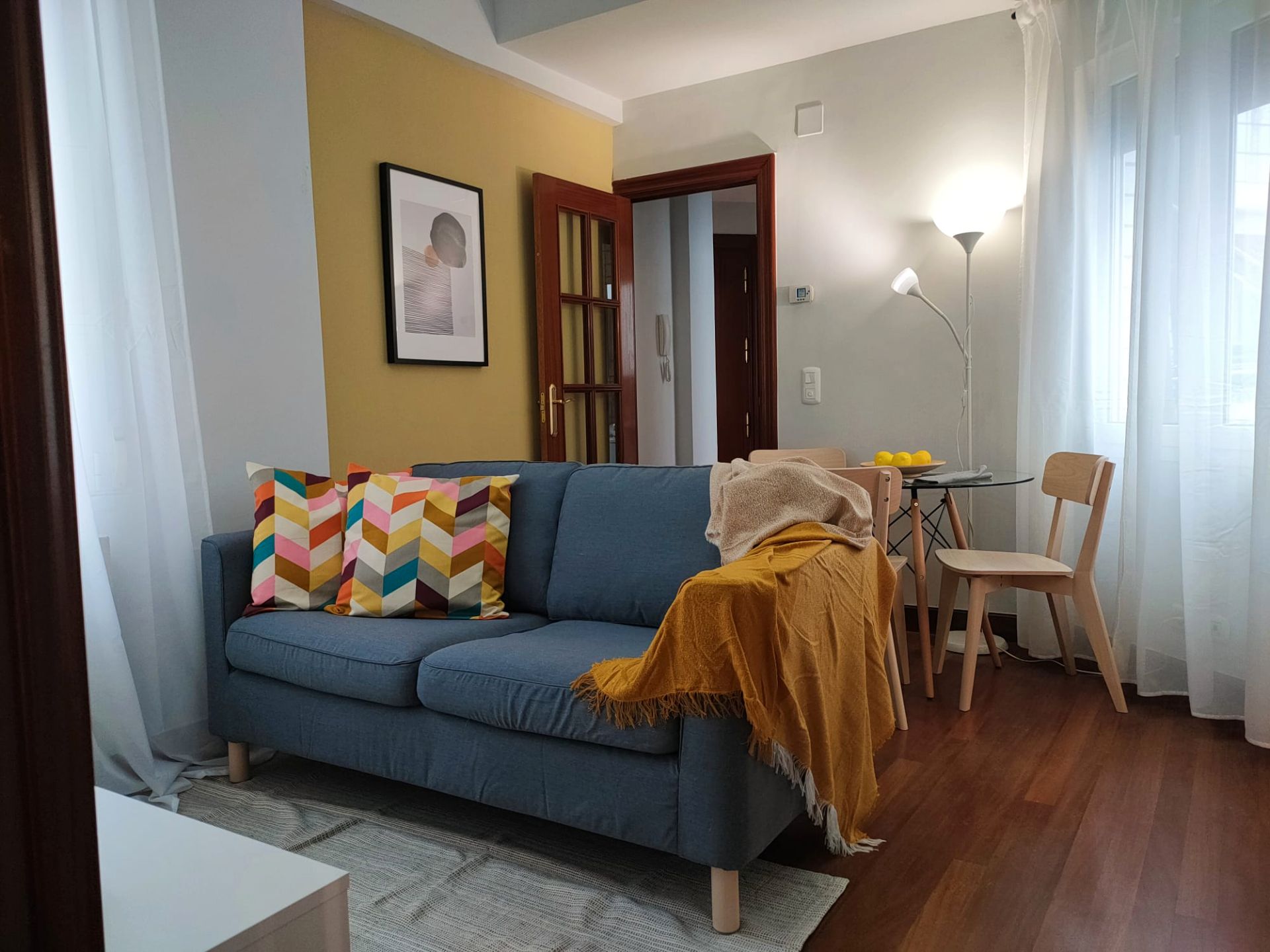 Sala de estar de Piso de alquiler en Bilbao  con Calefacción, Amueblado y Horno