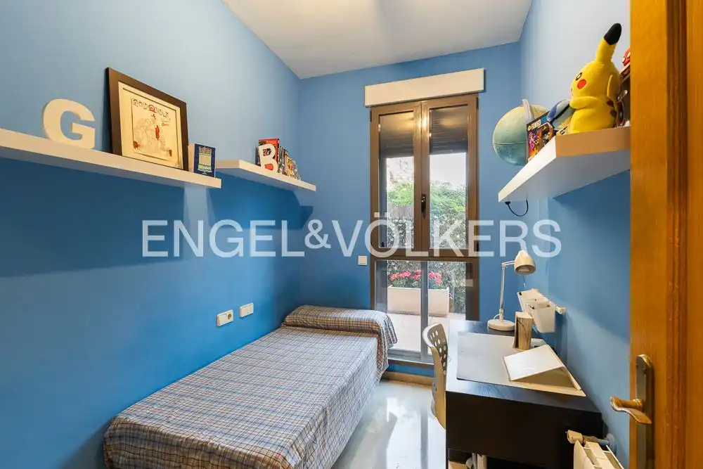 Terraza de Piso en venta en Valencia con Aire acondicionado, Calefacción y Jardín privado
