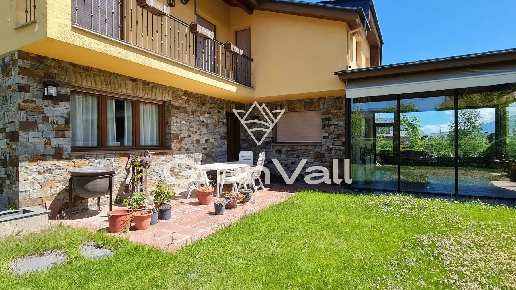 Terraza de Casa o chalet en venta en Puigcerdà con Calefacción, Jardín privado y Terraza
