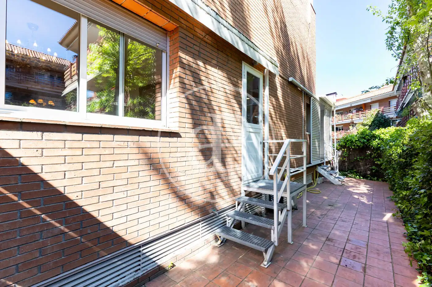 Exterior view of Detached homes for sale in Sant Cugat del Vallès  with Air Conditioner, Heating and Private garden