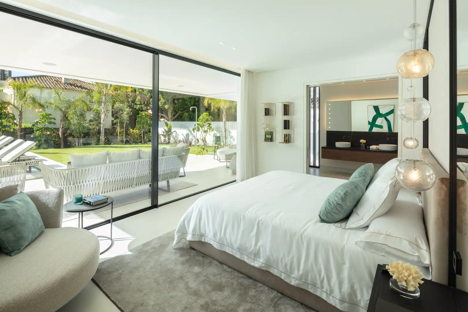 New build Detached house for sale in Real Club de Golf Las Brisas
