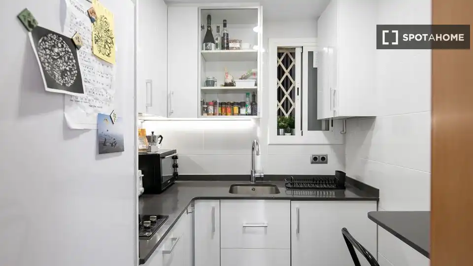 Flat with terrace to rent in Gràcia, imagen 5
