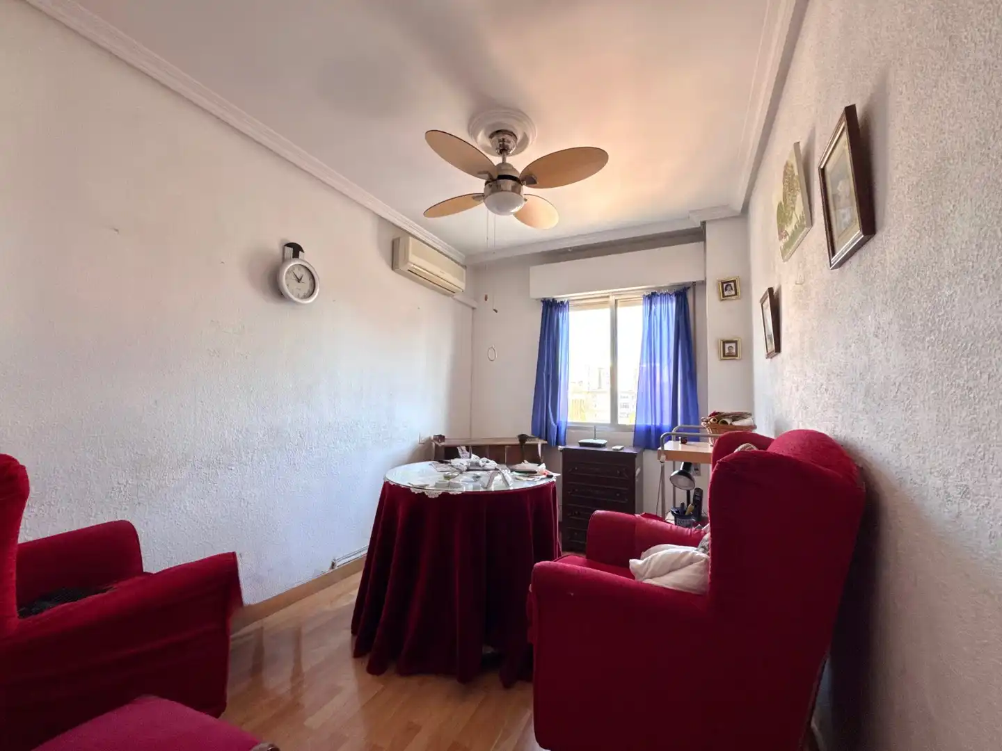 Comedor de Piso en venta en Cáceres con Aire acondicionado, Terraza y Amueblado