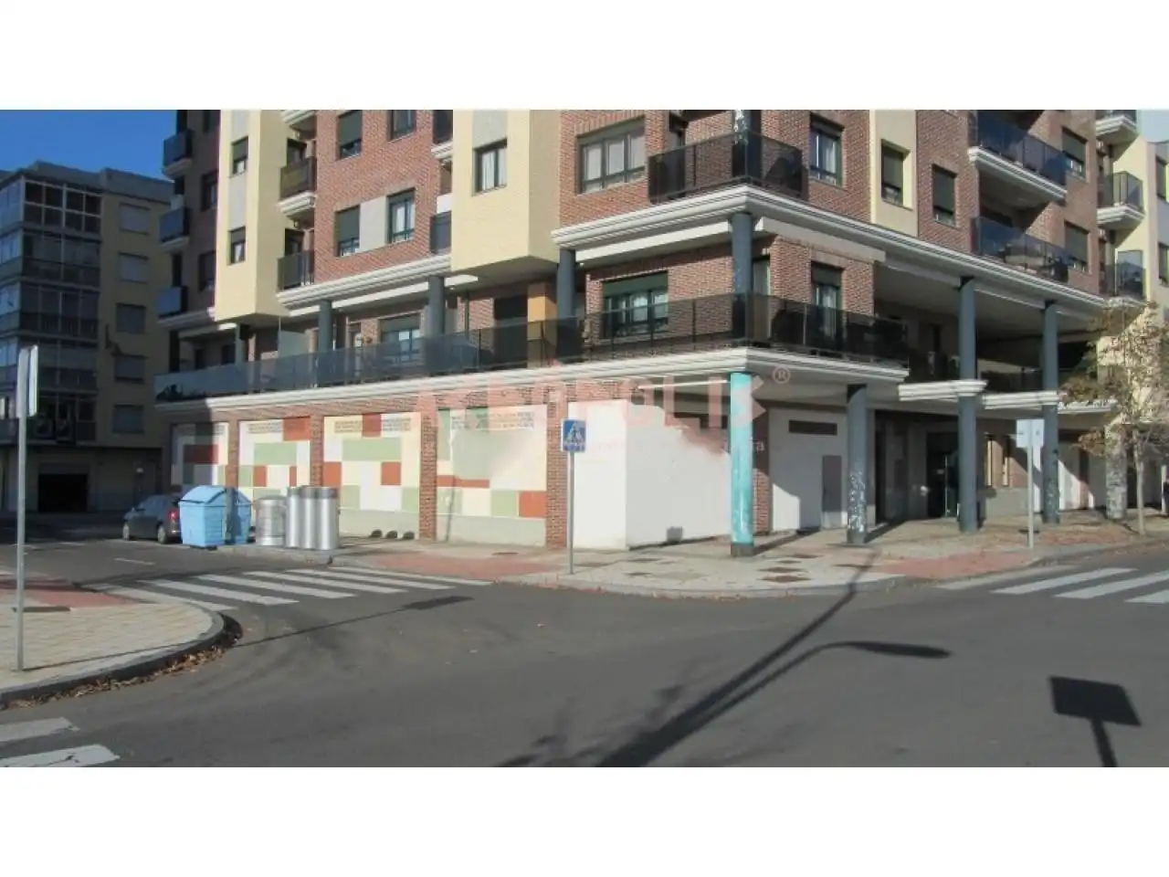 Local comercial en venda a Calle Jose Aguado