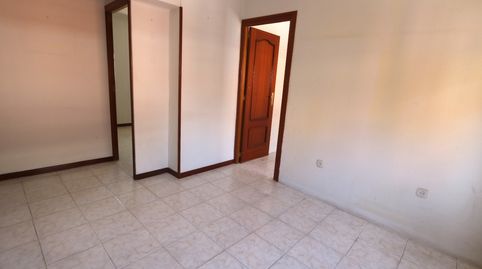 Foto 5 de Piso en venta en Calle Encarnación Oviol, Los Rosales, Madrid Capital