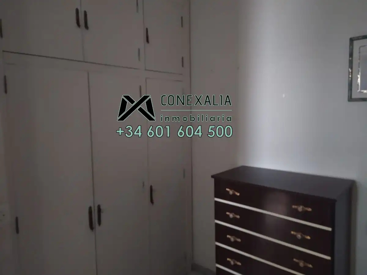 Habitación de Piso en venta en Olvera con Terraza y Balcón