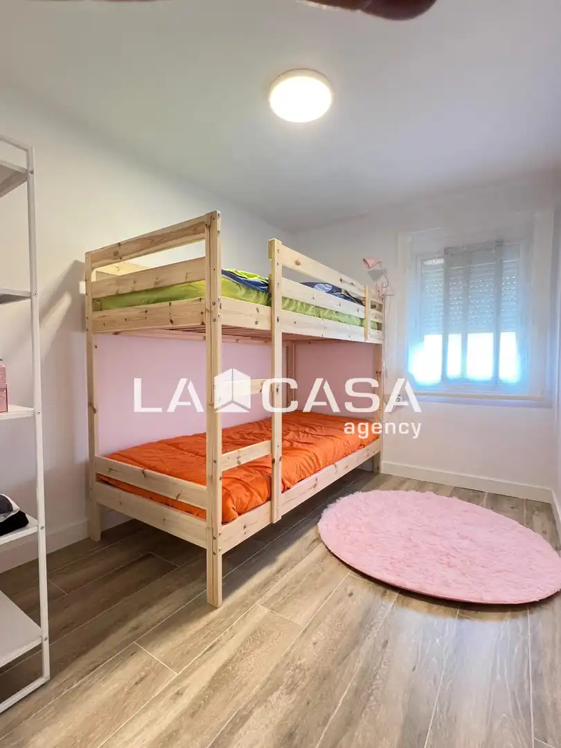 Pis en venda a Carrer d'Empúries, 3, La Trinitat Nova
