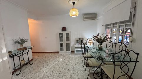 Foto 5 de Piso de alquiler en El Torrejón - El Cerezo, Sevilla Capital