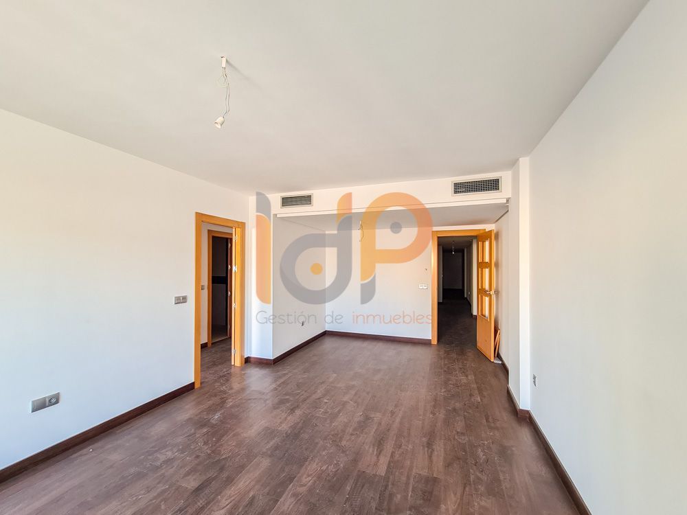 Wohnung zum verkauf in CALLE AVENIDA GUILLERMO REYNA