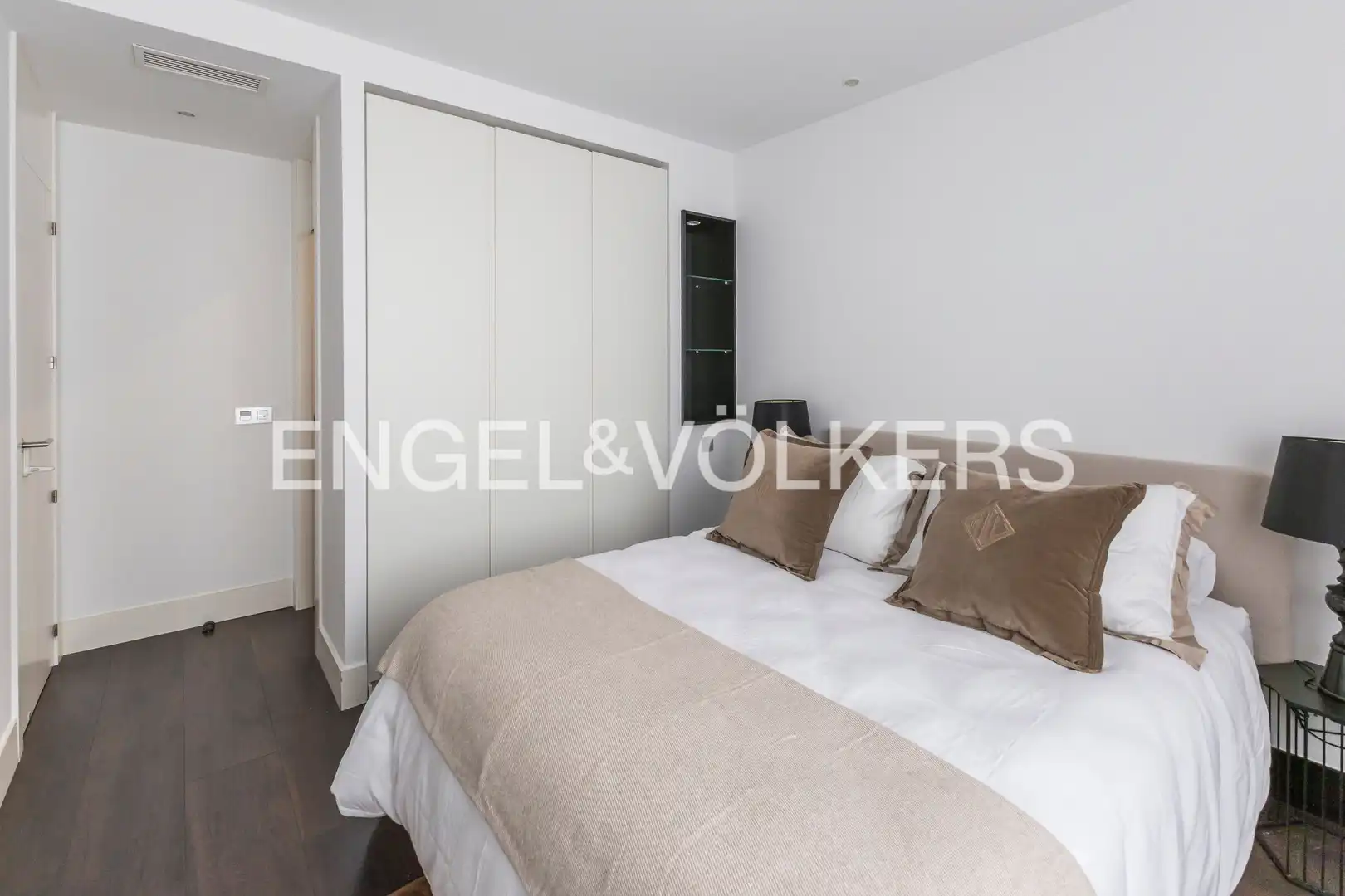 Flat for rent in Francisco Silvela, El Viso