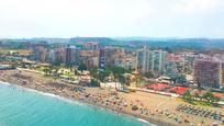 Vista exterior de Apartament en venda en Vélez-Málaga amb Moblat i Piscina comunitària